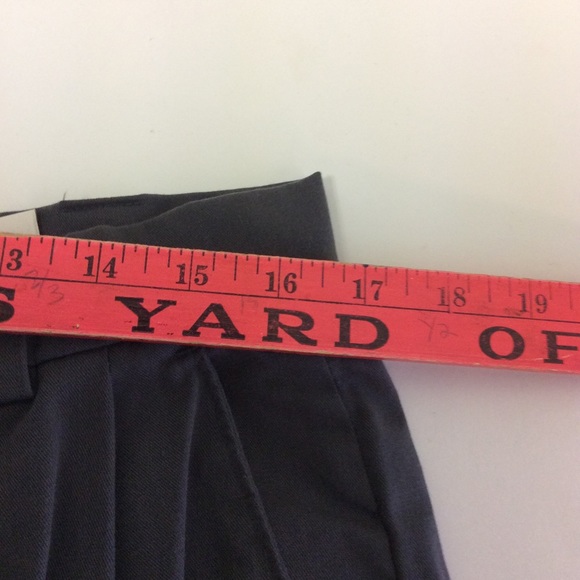 Silk Works Men’s Gray Pleated Cuffed Pants - Picture 5 of 7